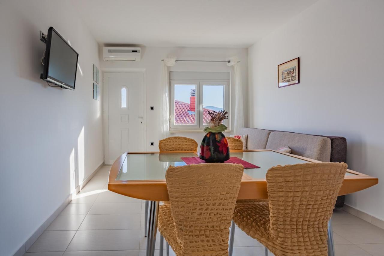 Apartment Bonaca *